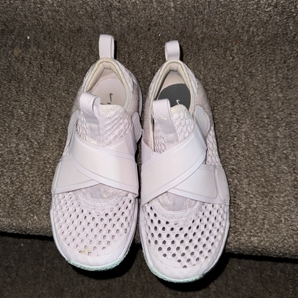 🚫 SOLD 🚫 Nike Sandals - Picture 4 of 5